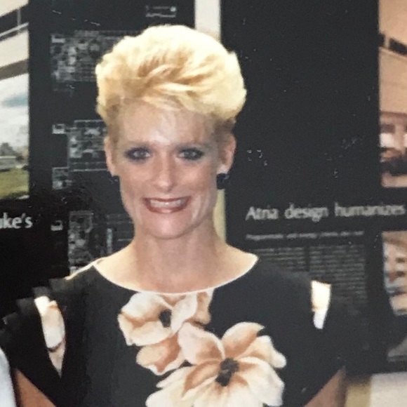 Meet your Posher, Victoria - Picture 1 of 1